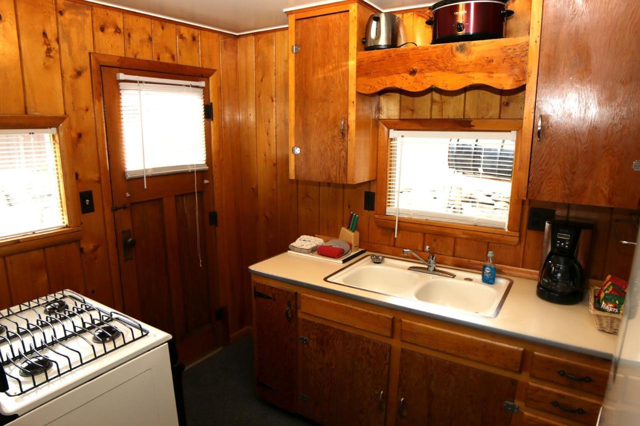 Lazy R Cottages- 2 Cabin Естес Парк Екстериор снимка